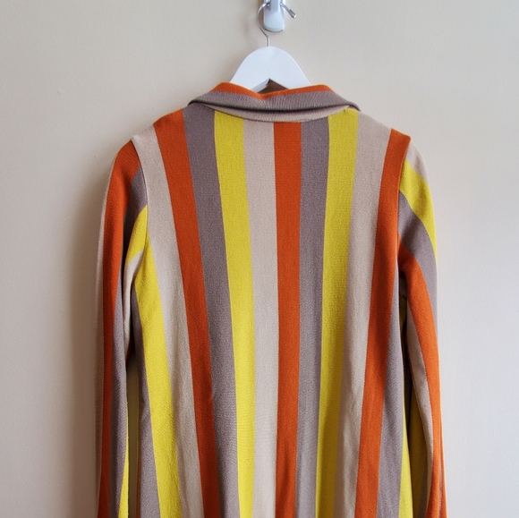 Vakko Women Collar Sweater Cardigan with hook, orange, yellow and tan stripes - Picture 4 of 14